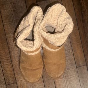 UGG Australia Women’s Cambridge Knit Ankle Boots - Size 7